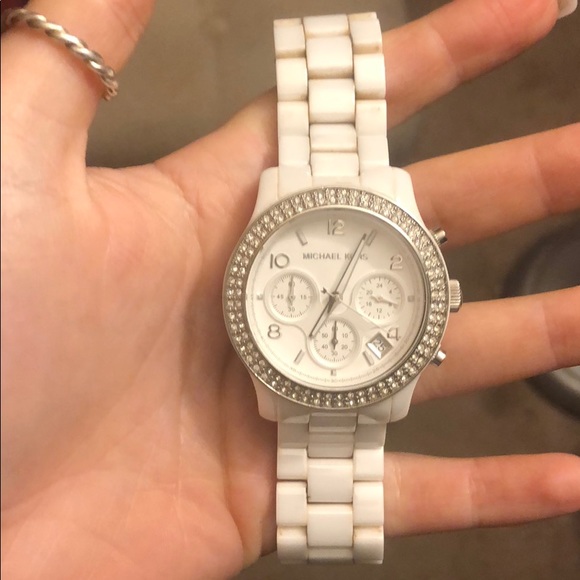 Michael Kors Ceramic White Watch main image 5